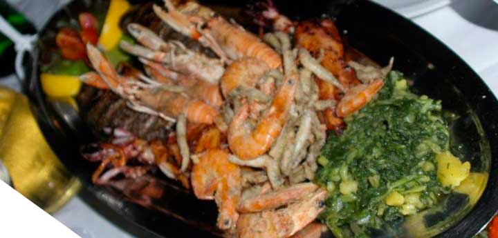 Εταιρικές συναντήσεις και πολυτελή γεύματα