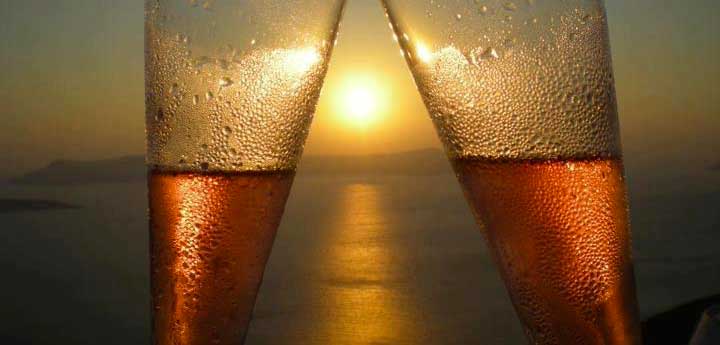 Εταιρικές συναντήσεις και πολυτελή γεύματα